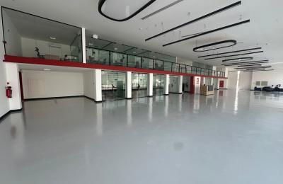Premium Road-Facing Warehouse/Showroom for Rent in Al Quoz – 6,932 Sqft | Full Glass Frontage | 1,280 Sqft Fitted Office | 85 KW | AED 850,000 Annually