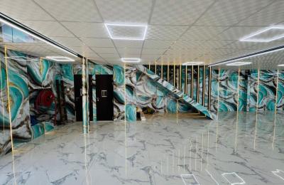 Warehouse/Showroom for Rent in Al Quoz 4 – 8,500 Sqft | Ground + Mezzanine | AED 1,275,000/Year | Premium Showroom Finish