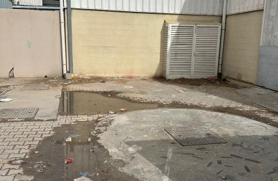 Warehouse for Rent in Al Quoz Suitable for Garage & Industrial Use | 8,000 Sq. Ft.