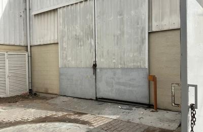 Warehouse for Rent in Al Quoz Suitable for Garage & Industrial Use | 8,000 Sq. Ft.