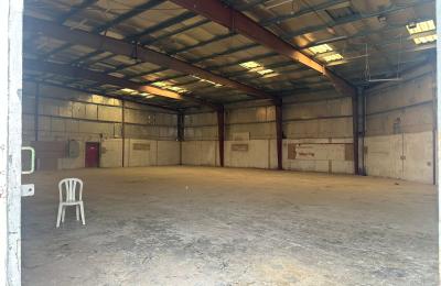 Warehouse for Rent in Al Quoz Suitable for Garage & Industrial Use | 8,000 Sq. Ft.
